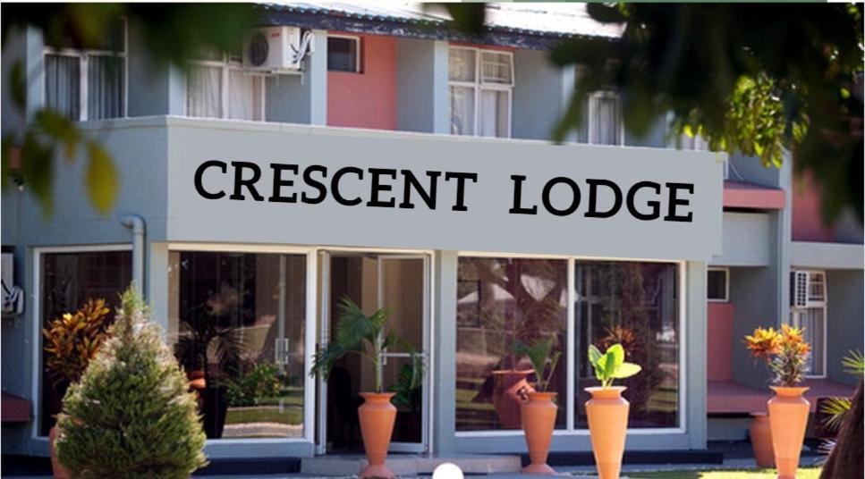 Crescent Lodge ลิฟวิงสโตน ภายนอก รูปภาพ
